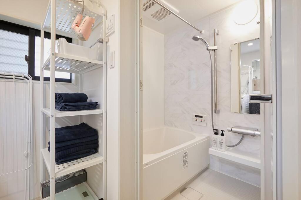 Shinkoiwa House At Jr Line.Easy To Airport&Disney. Tokyo Bagian luar foto